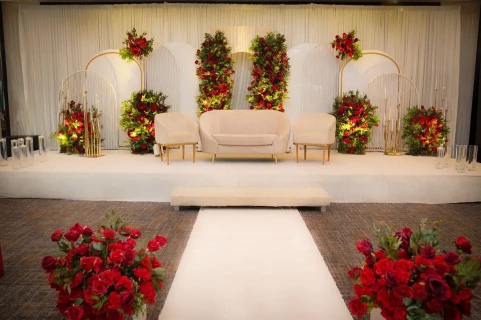 Layered Arch stage by Diamond Events