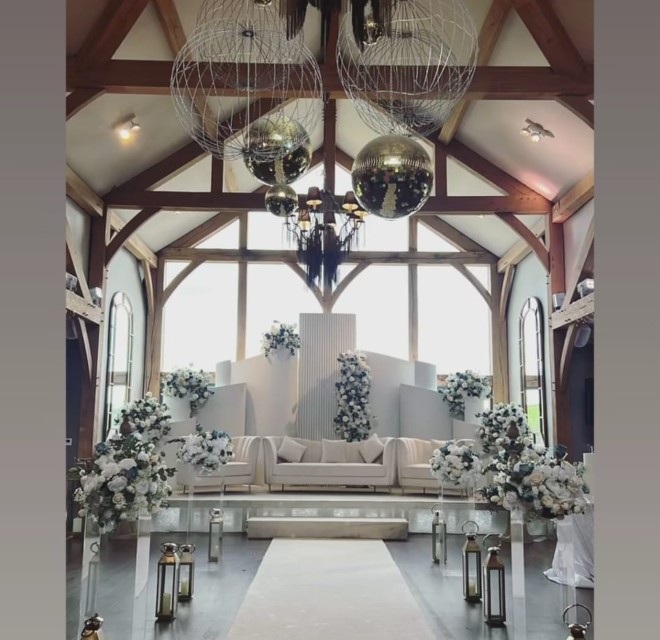 Luxe stage variation 4 (Custom)