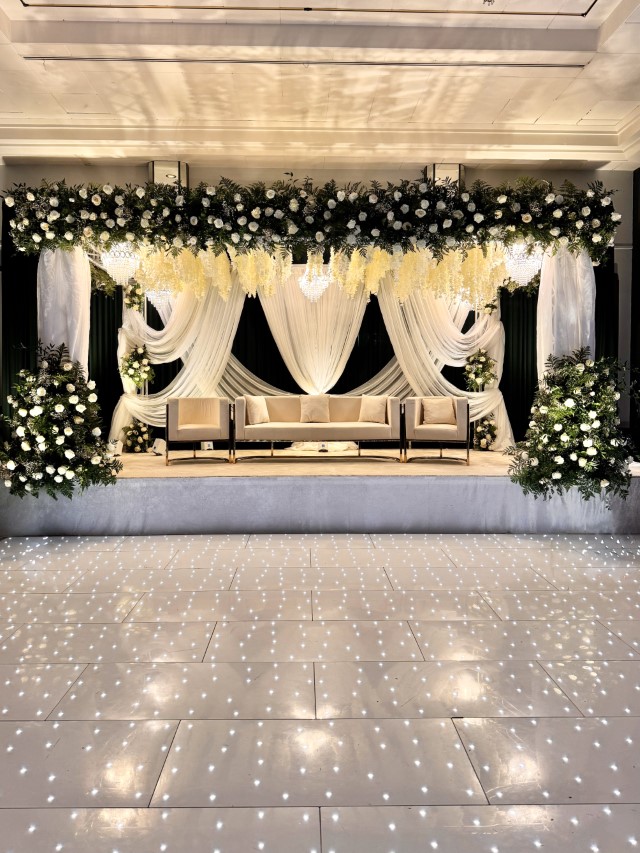 Mandap style stage variation 3 (Custom)