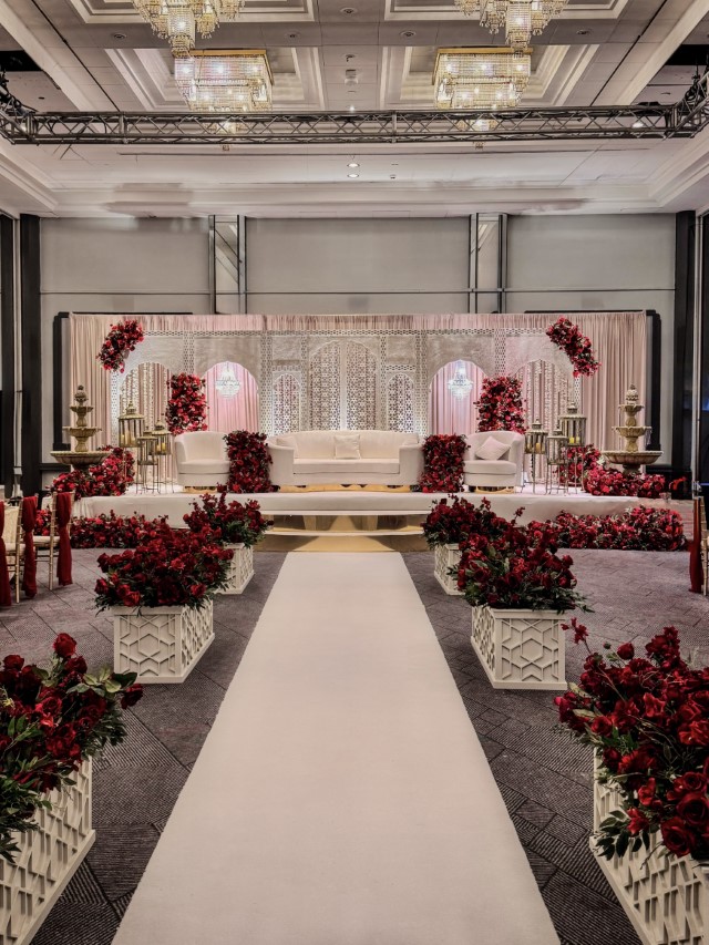 Regal stage variation 1 (Custom)